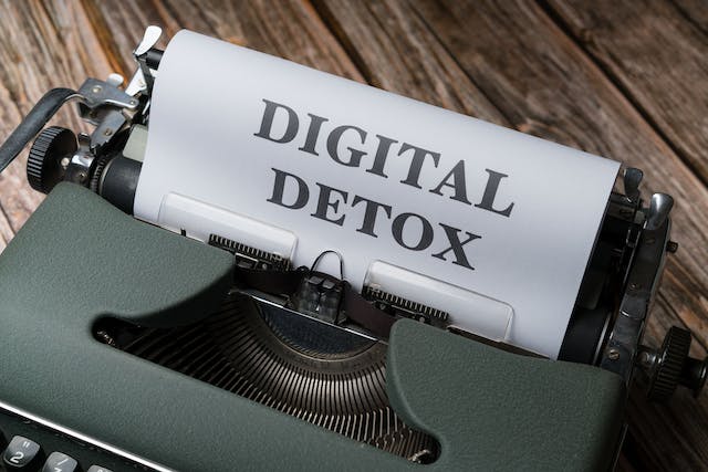 weekly digital detox