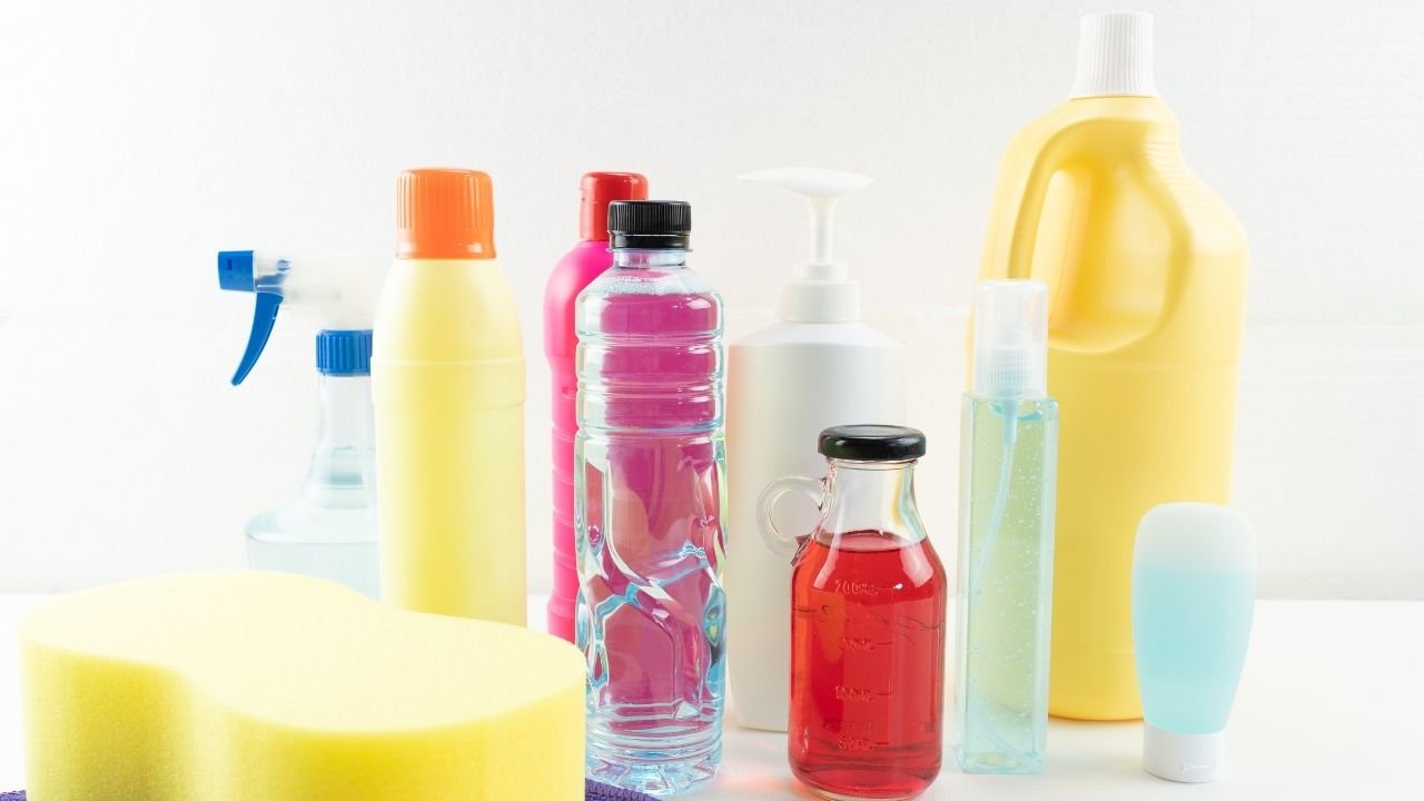 11 Harmful Toxins in Household Products That You Need to Remove Today